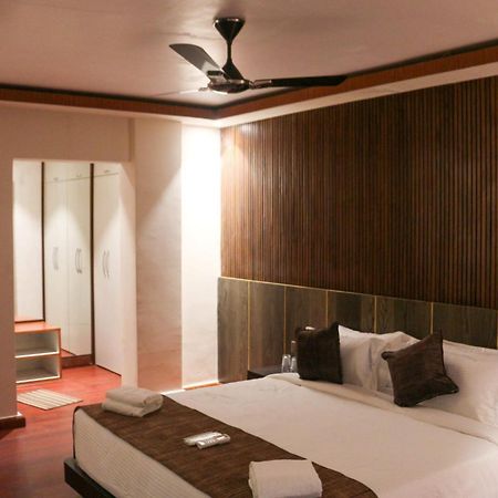 Hotel Obsidian Blue Itanagar Bagian luar foto