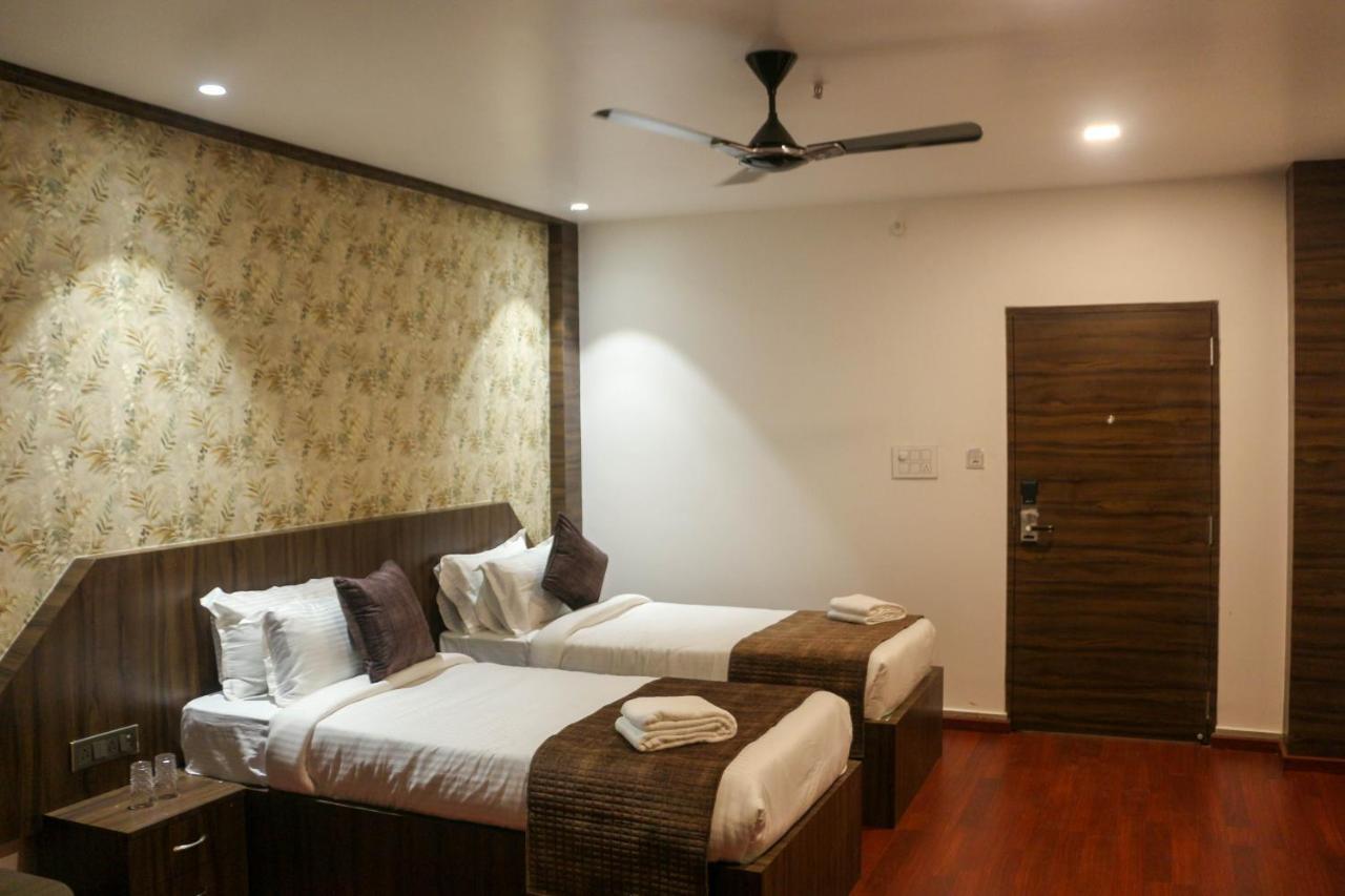 Hotel Obsidian Blue Itanagar Bagian luar foto
