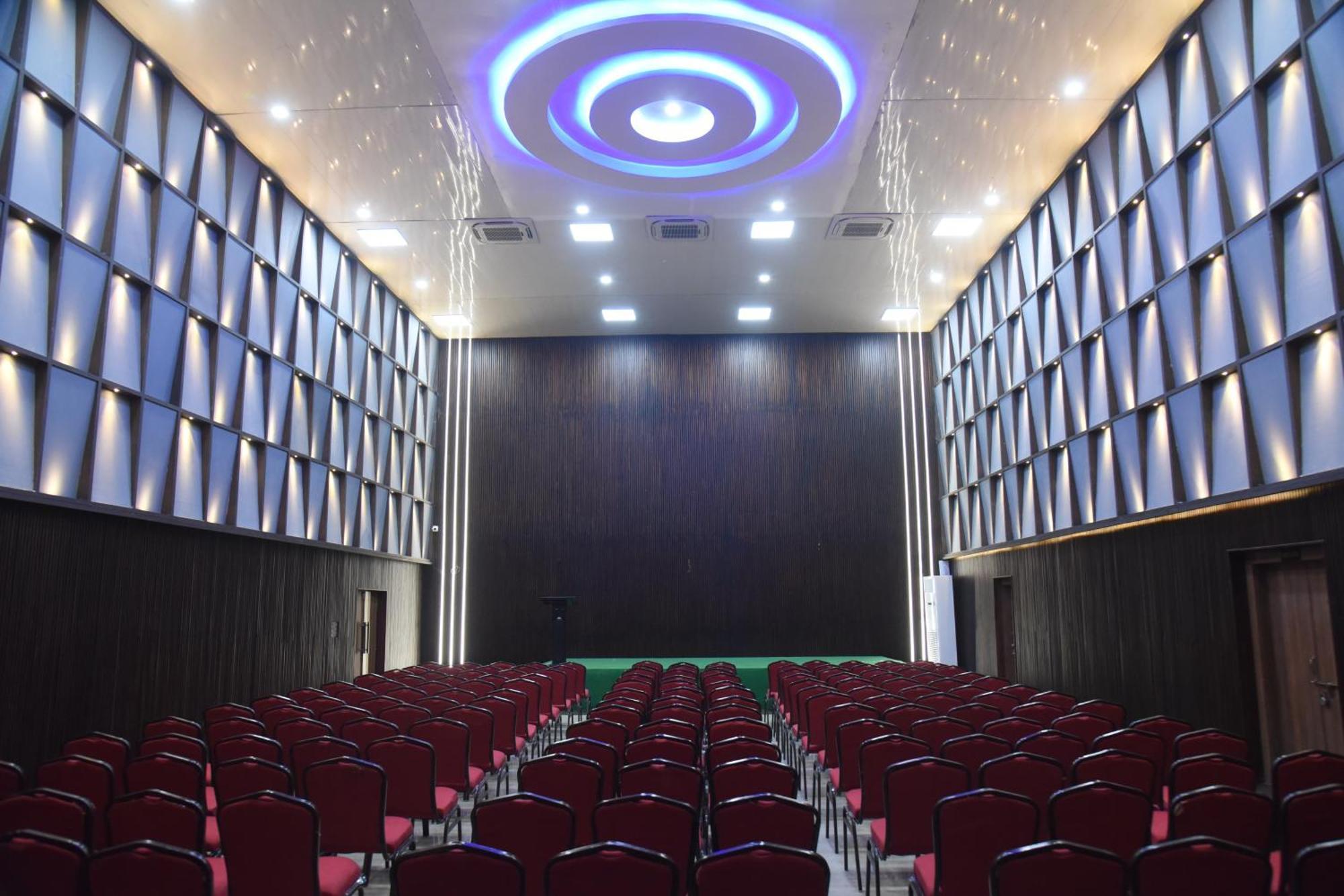 Hotel Obsidian Blue Itanagar Bagian luar foto