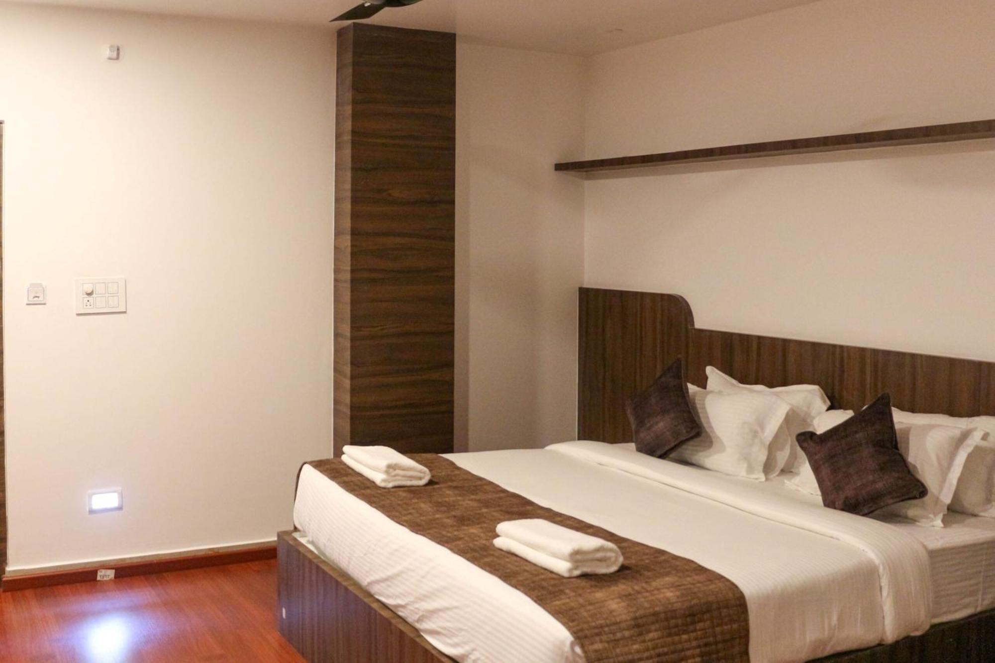 Hotel Obsidian Blue Itanagar Bagian luar foto